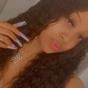 Meet your Posher, Jamani